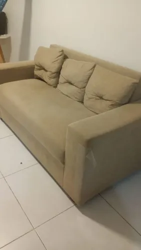 Sofá 3 lugares (estado de novo)