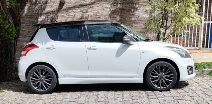 Suzuki Swift Sport R 1.6 16V 5P Mec. 2015