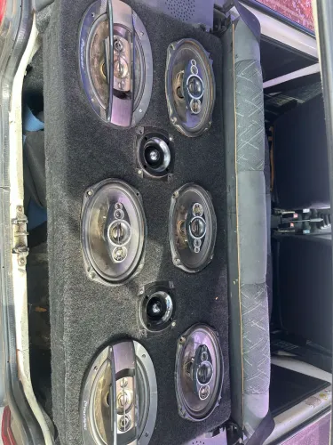 Som de carro (6x9, cara preta, módulo)
