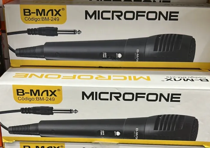 Microfone Dinâmico Profissional com fio 3M B-MAX BM-249