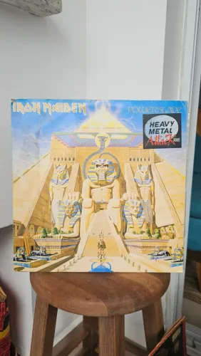 Disco Vinil Lp Iron Maiden Powerslave + Encarte Rock Heavy Metal
