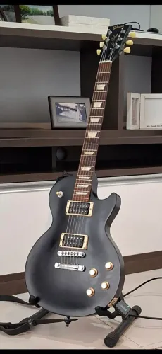 Gibson Les Paul Tribute 2012