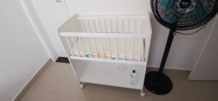 Vendo Berço muito novo