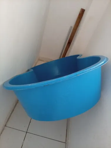 Piscina feijão 300 litros