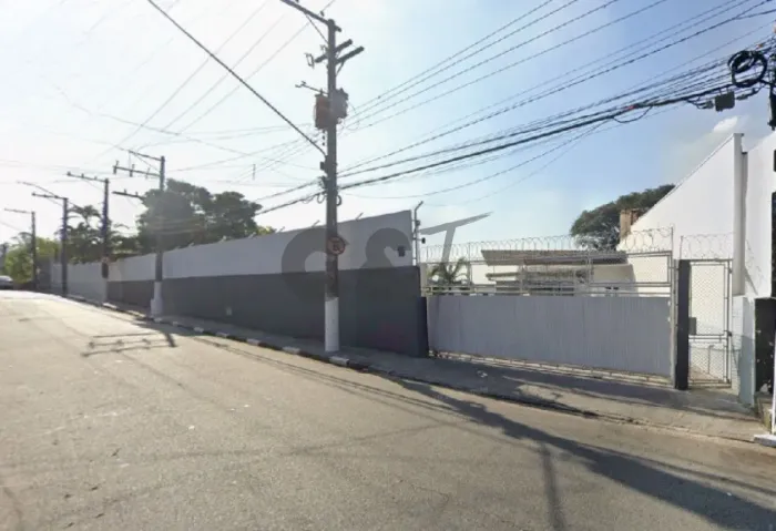 Galpão com 1.670m² para Alugar em Diadema - São Paulo/SP