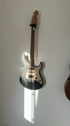 VENDO GUITARRA YAMAHA PACIFICA EG112 modelo raro