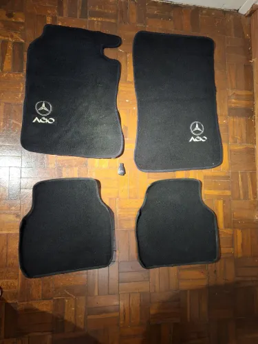 Jogo de tapetes original clk 320 avanguard AGO