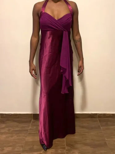 Vestido longo de festa cor- vinho