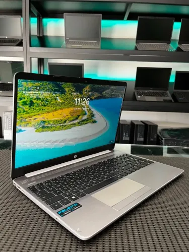 NOTEBOOK HP 250 G8 CORE i5 10ªGer 256GB SSD 16GB DDR4 TELA 15.6" 