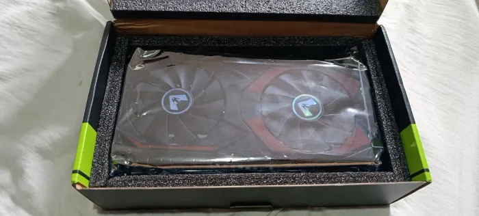 PLACA DE VÍDEO RX 5700 8GB NOVA