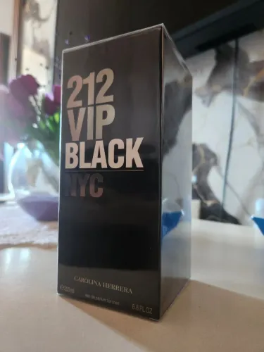 212 VIP Black NYC 200ml