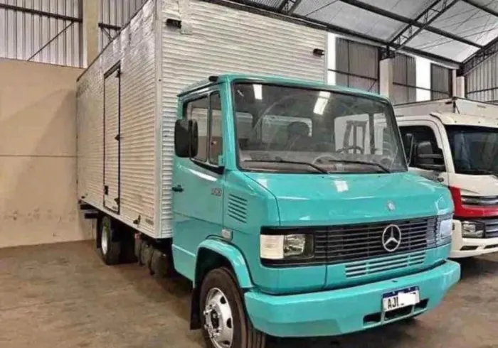 MB 710