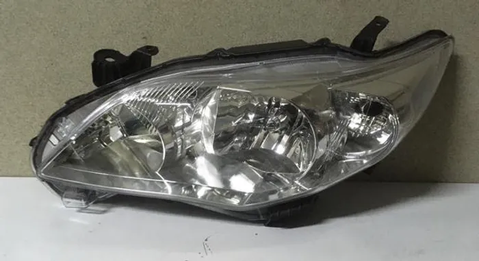 Farol Toyota Corolla