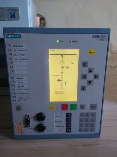 Relé de proteção SIEMENS