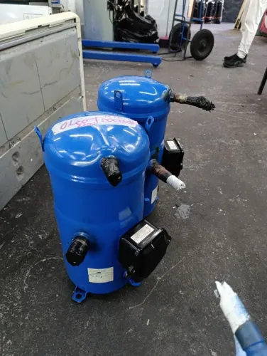 Compressor 15TR 220v R22 modelo SZ184