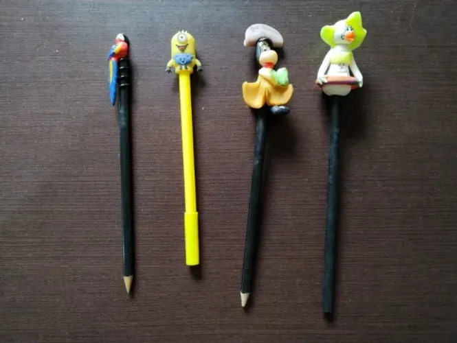 4 lapis decorados para coleção