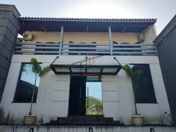 Casa Atibaia com 320,00 m² 5 dormitórios 3 vagas