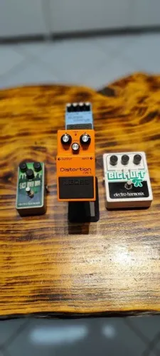 Pedal De Efeito Boss Distortion Ds-1