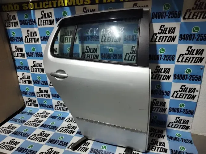 porta traseira direita fox 2010 ate 2021 cor prata acessorios de brinde 