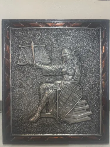 Quadro em Metal - Lady Justice