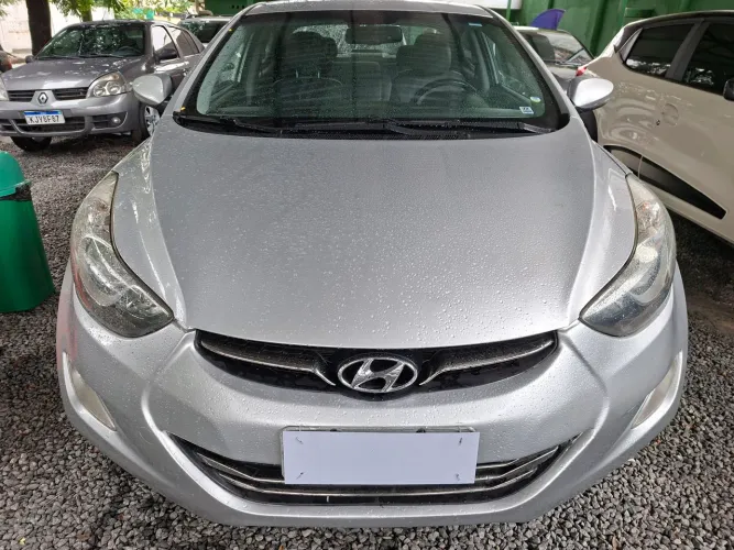 Elantra 1.8 completo ano 2012 automatico 