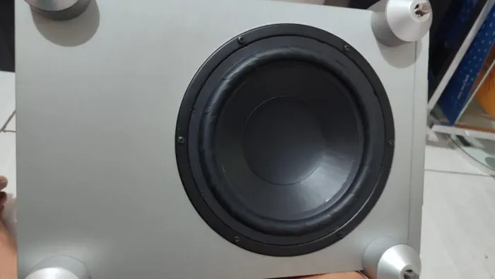 Subwoofer Americano Acoustic Research 