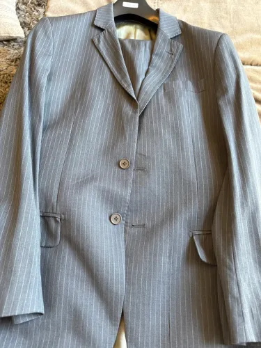 Vendo terno cinza Super 150 Fideli tamanho 50 médio