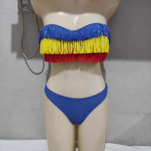 Biquíni detalhes de franjas Tam M