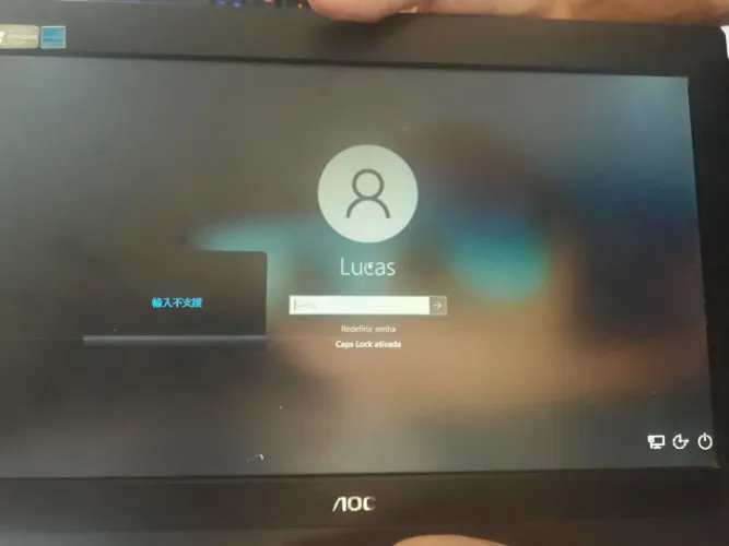 Monitor para  PC em  ótimo estado troco por celular funcionando 