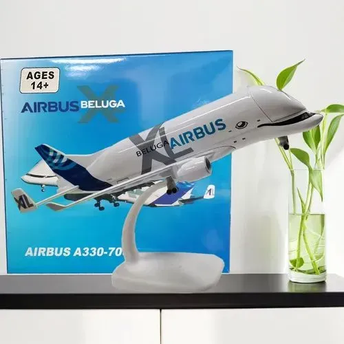 Avião Miniatura Avião A330 Beluga  (20cm) - NOVO!!