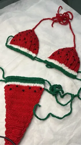 Biquíni de Crochê Artesanal - Modelo Melancia Exclusivo