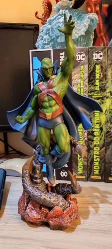 Caçador de Marte Art Scale 1/10 Série Comics DC - Iron Studios 