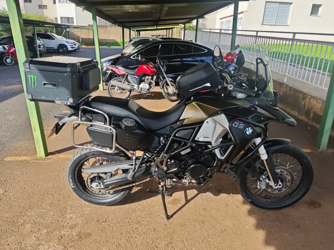 BMW F 800 GS 2015 R$40.000