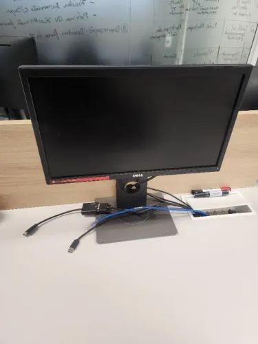 Monitor Dell P2018H
