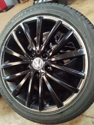 Rodas Jetta Originais + Pneus 215/45/17