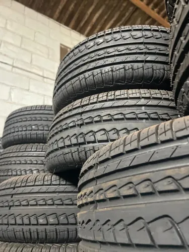 Pneu ecológico Starke 195/55-15 165,00 á vista