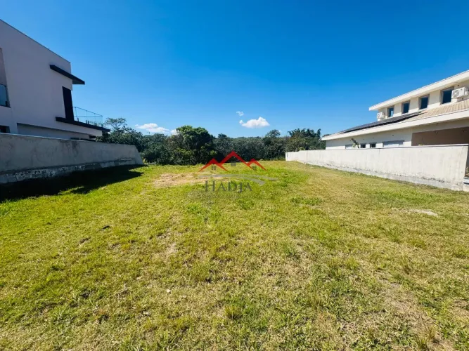 Terreno à venda no condomínio Terras da Alvorada, em Jundiaí SP.