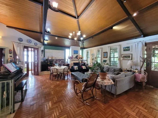 Casa 3 quartos para venda no Condomínio Ville de Montagne - Nova lima -MG.