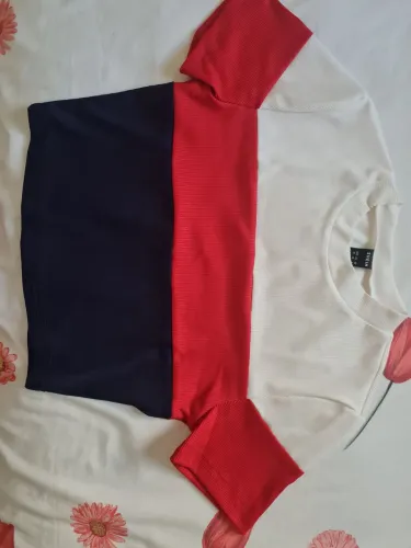 Blusa Tricolor Shein- Tamanho M