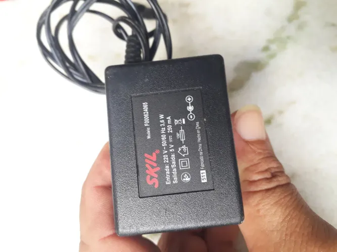Carregador para Ferramenta SKIL 5V 250mA