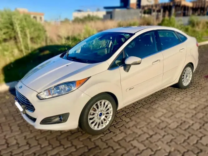 Ford Fiesta Sed. Ti./ti.plus1.6 16V Flex Aut. 2015
