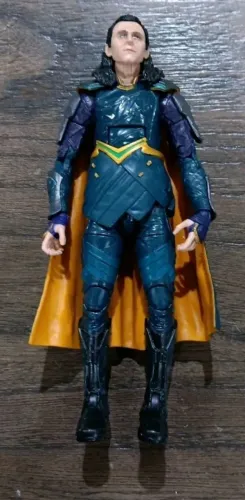 LOKI MARVEL LEGENDS