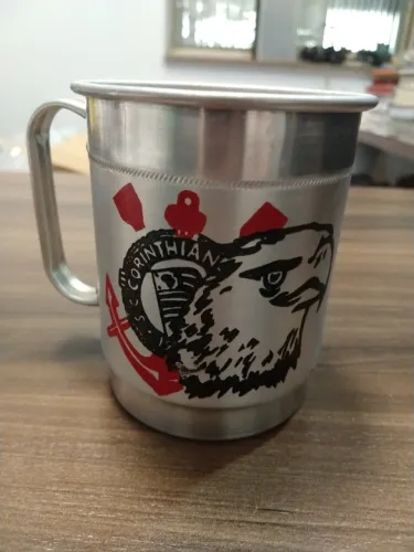 Caneca em Aluminio Comemorativa Tema Corinthians