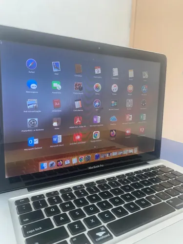 MacBook Pro I5 ano 2011 ssd240 / 16G RAM vender logo 