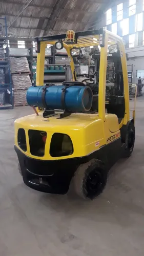 Empilhadeira Hyster H70FT 2013 3,5T Torre 3 estágios