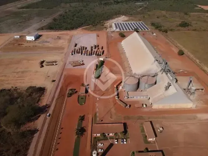 Fazenda na região de Porto Alegre do Norte MT Área Total: 33 mil hectares codigo: 111388