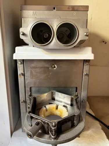 Máquina de preparo de salgados