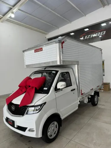 EFFA V21 BAÚ CARGA 1.5 16V 2P 2026