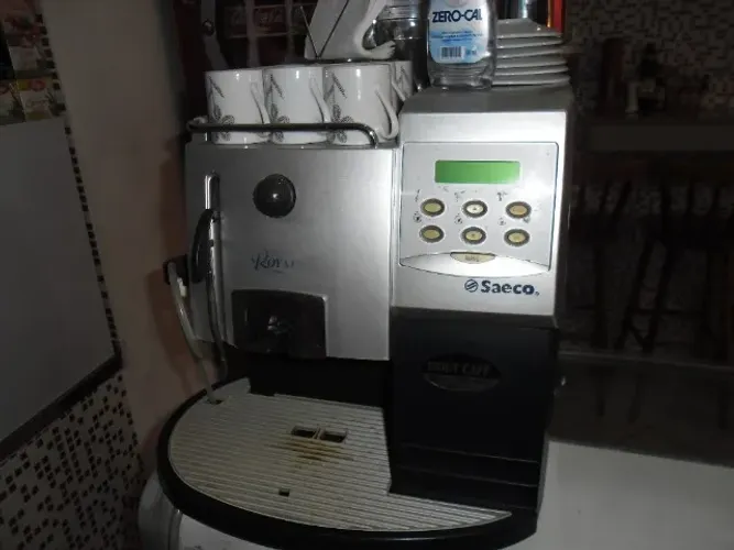 Máquina De Café Expresso Saeco Royal Profissional (Usado)