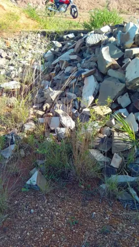 Vendo ou troco terreno em salgado  